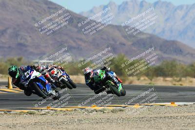 media/Oct-20-2024-CVMA (Sun) [[d4a3dff211]]/Race 2-Supersport Middleweight/